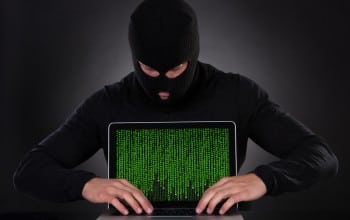 Doar un pas de la Internet of Things la noi riscuri cibernetice