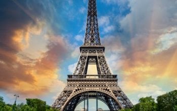 În spatele ușilor închise ale Turnului Eiffel