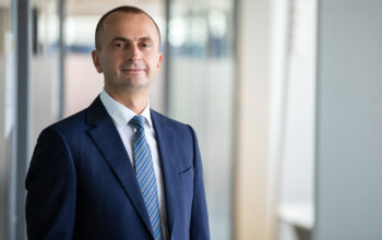 EY lansează o platformă pentru freelanceri