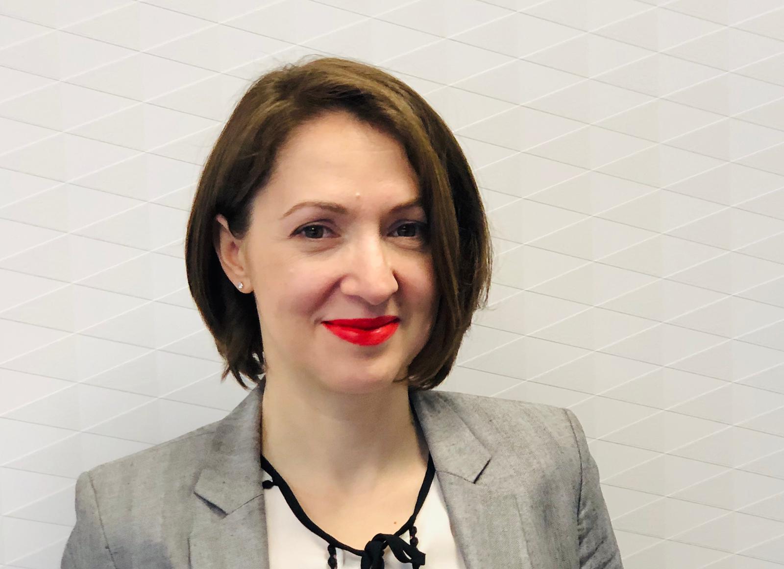 Adina China Birta Country Manager Instant Factoring