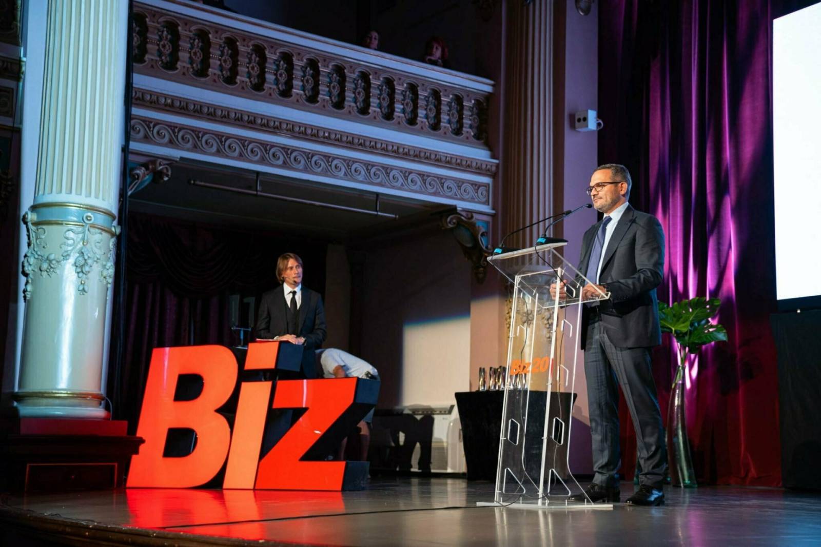 Gala Biz 20 de ani a reunit comunitatea de business din România 1 omer