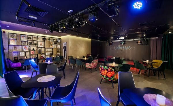 artist cafe 1