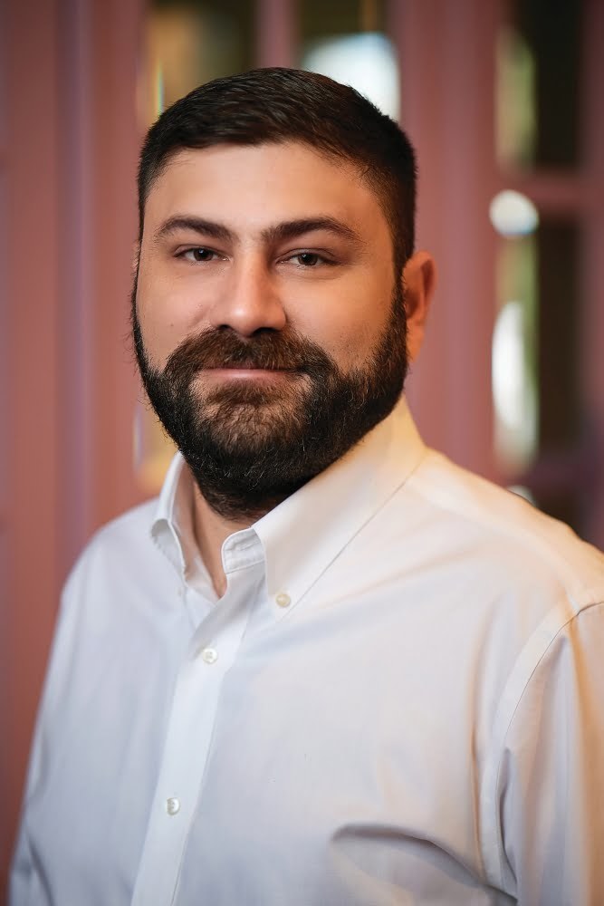 Andrei Ghizdavescu Philip Morris Romania m