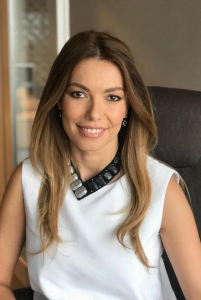 Andreea Minuta Director Corporate REGINA MARIA