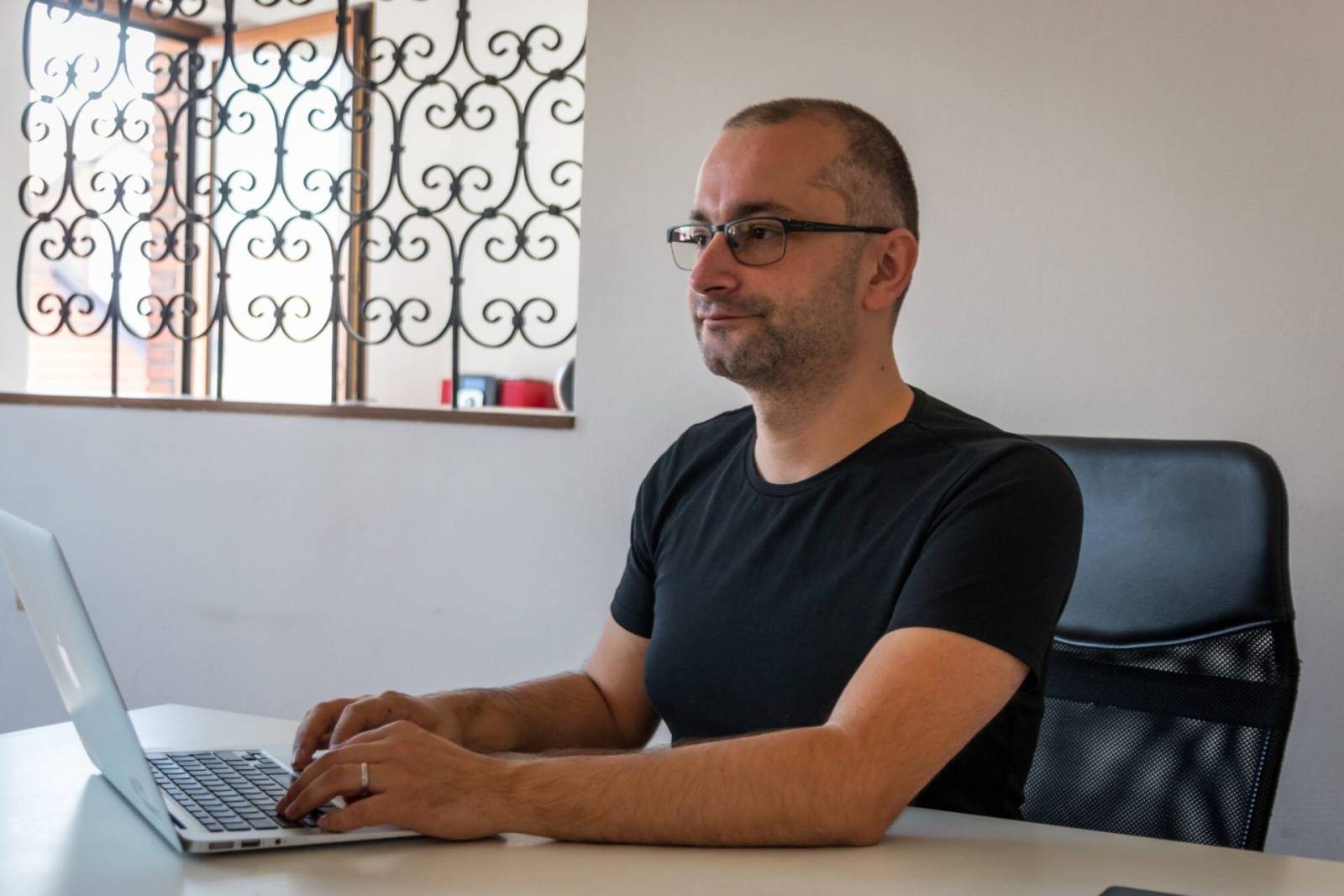 Bogdan Colceriu Fondator Frisbo scaled