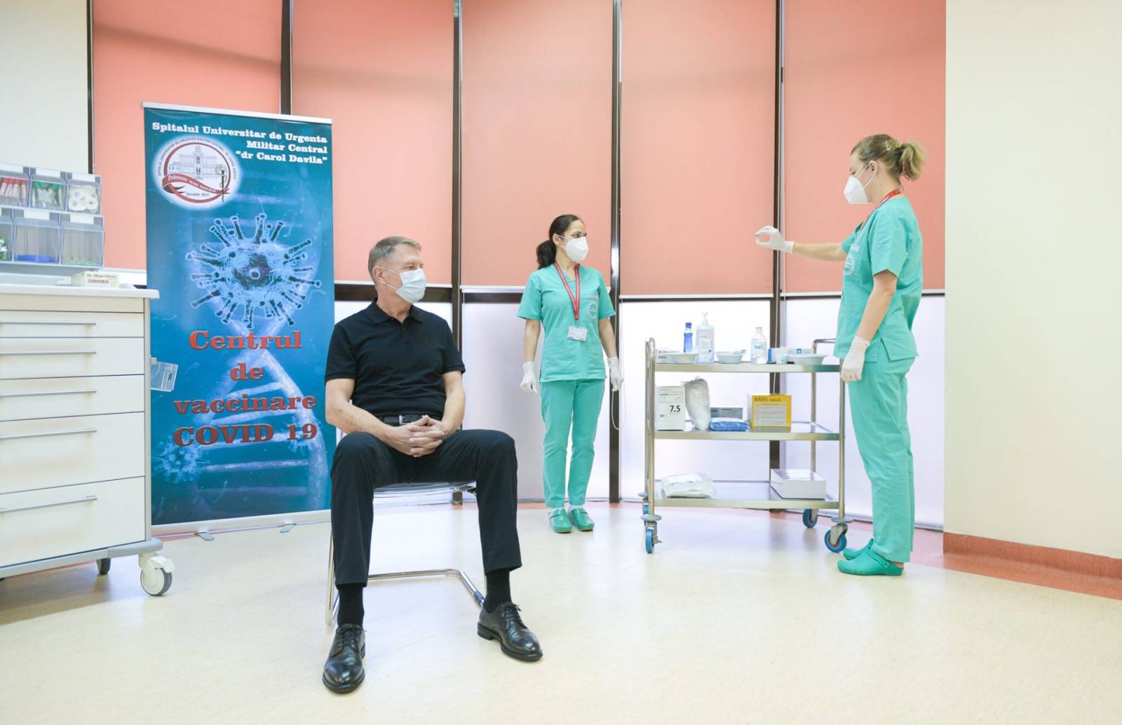 1610701226original administrare vaccin anti covid 19 15 ian 2021 17 scaled